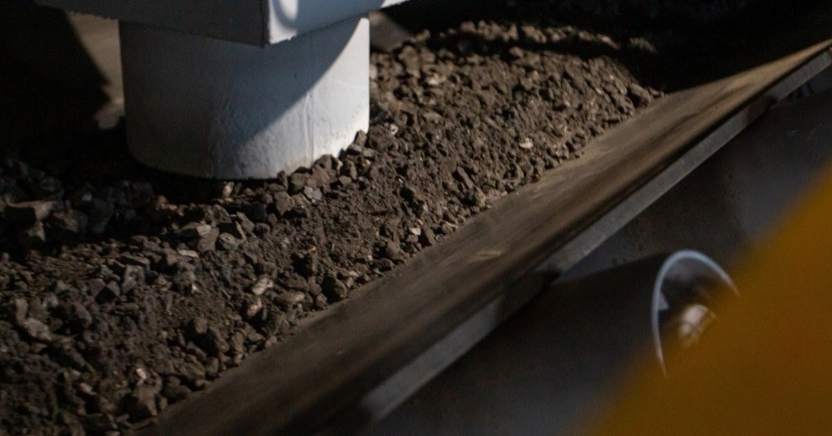 Dünyanın en büyük demir cevheri yataklarından bazılarına sahip olan Ukrayna, 60 adet keşfedilmiş yatağın 25'ini işletme aşamasına getiriyor.