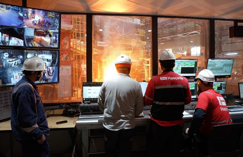 Hasçelik’in “yeşil çelikhane”sinde ilk döküm alındı: 150 milyon €’luk yatırım üretime başladı