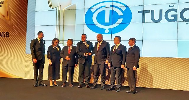 Alüminyumdan Mamul Ürünler kategorisinde 1'incilik ödülü yine TUĞ Çelik'in oldu