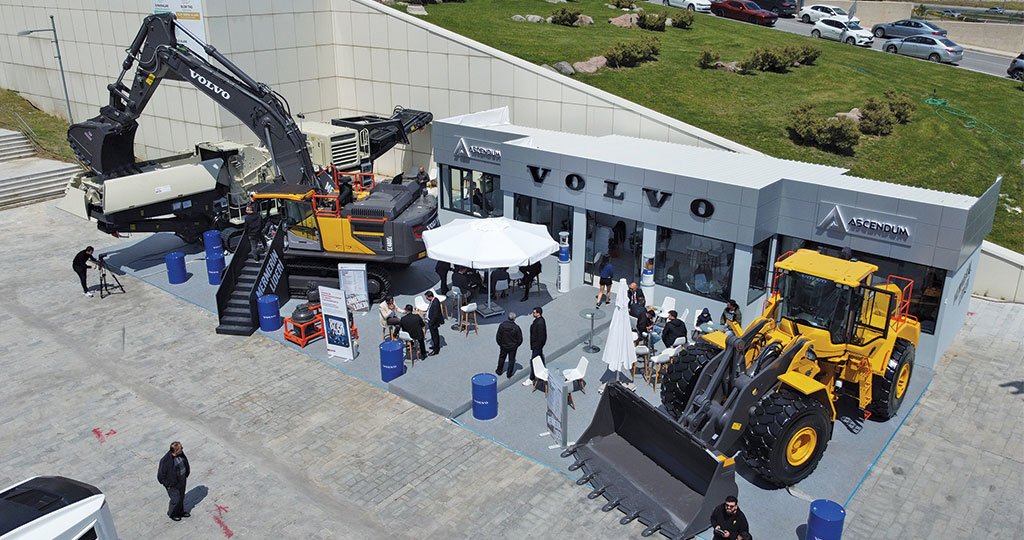 ASCENDUM MAKİNA MARBLE 2023’TE YENİ NESİL MAKİNALARINI TANITTI